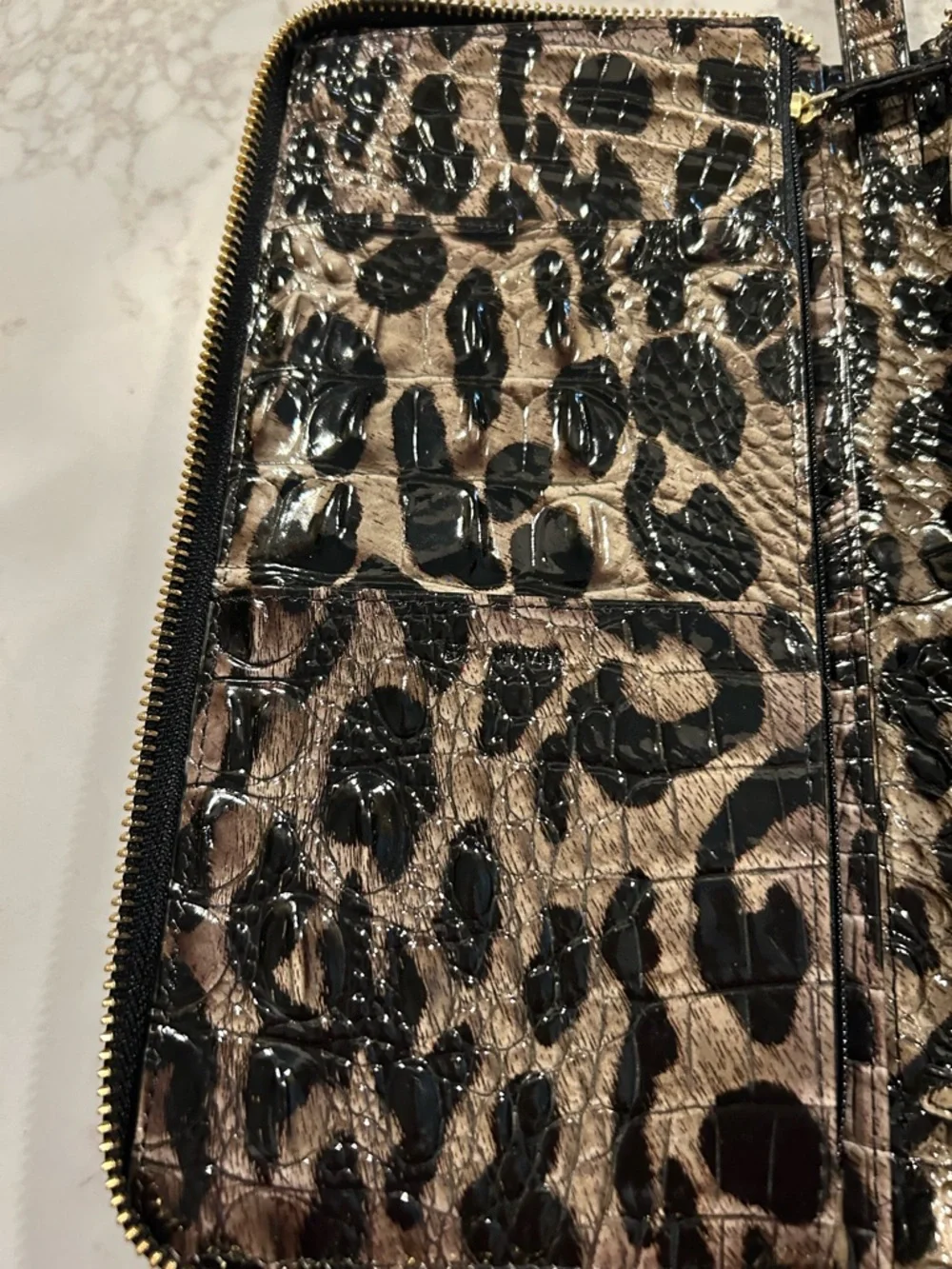 Brahmin Snow Leopard Skyler wallet (like new) - Picture 3 of 6